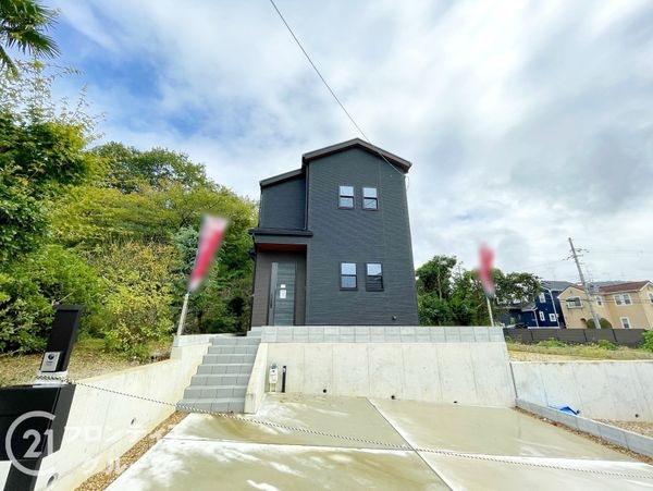 宇治市木幡御蔵山の中古一戸建て