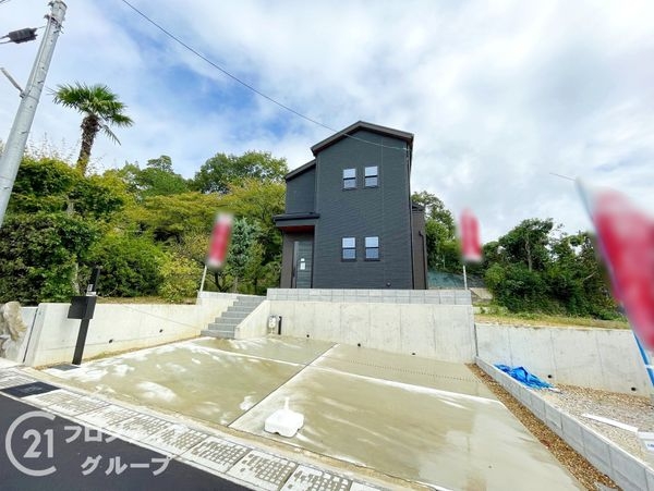 宇治市木幡御蔵山の中古一戸建て