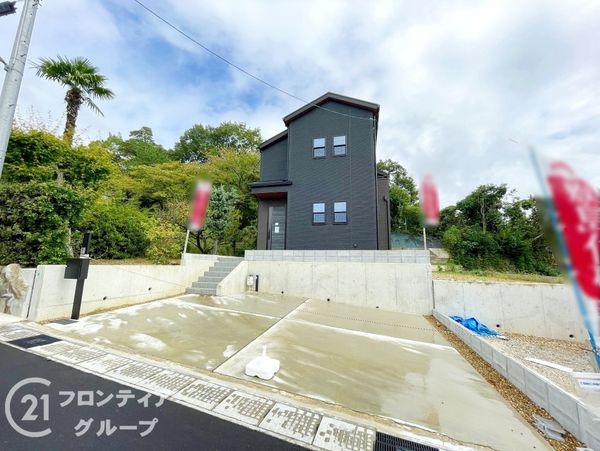 宇治市木幡御蔵山の中古一戸建て
