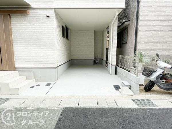 長岡京市今里更ノ町　新築一戸建て　全１区画