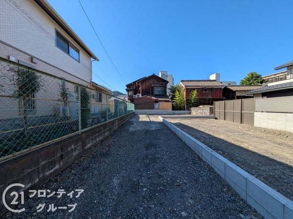 大津市長等３丁目　新築一戸建て　１期　２号棟