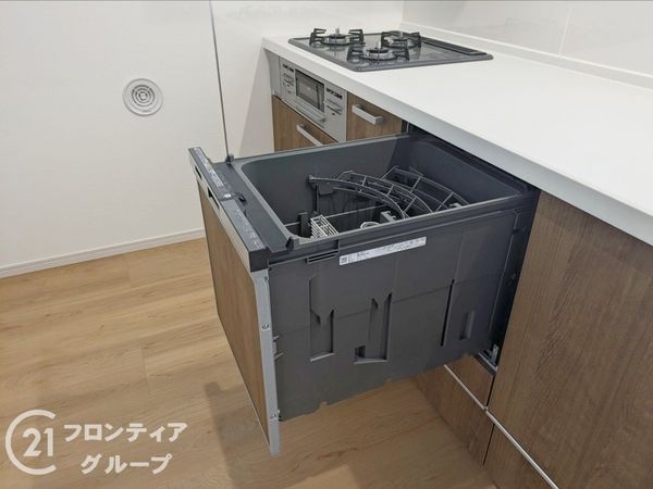 大津市長等３丁目　新築一戸建て　１期　２号棟
