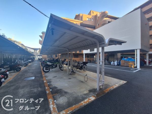 グラン・ドムール宇治木幡中古マンション