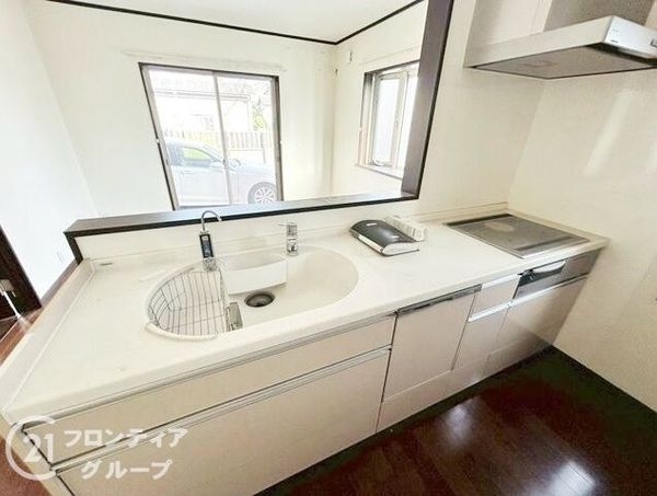 久世郡久御山町市田和気　中古一戸建て