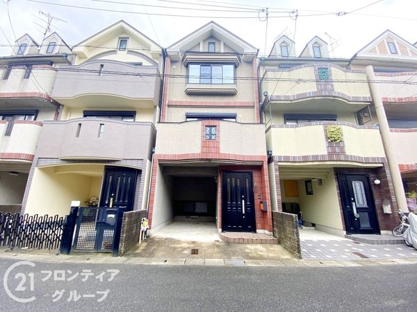 宇治市小倉町堀池　中古一戸建て