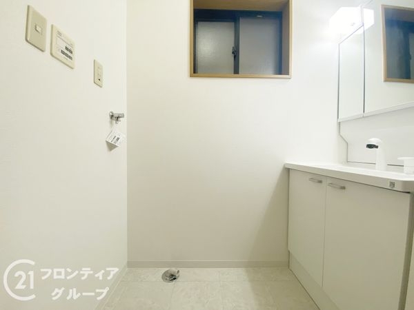 宇治市小倉町堀池の中古一戸建て(洗面台・洗面所)