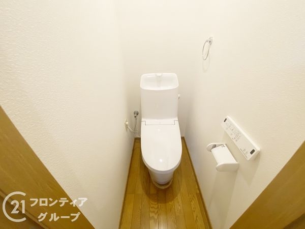 宇治市小倉町堀池の中古一戸建て(トイレ)