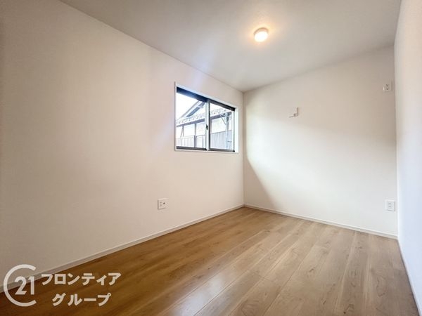 京都市山科区川田西浦町　新築一戸建て　１期　１号棟