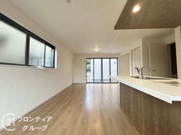 京都市山科区川田西浦町　新築一戸建て　１期　１号棟