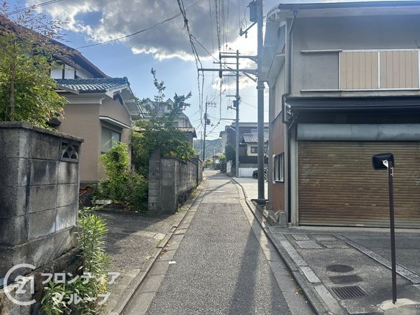 京都市山科区川田西浦町　新築一戸建て　１期　２号棟