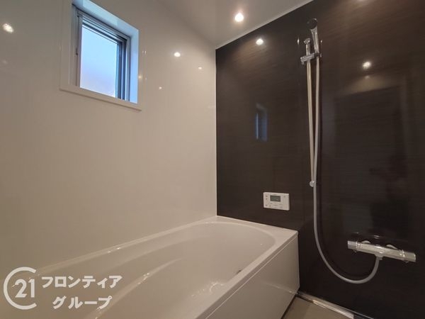 大津市湖青２丁目　中古一戸建て