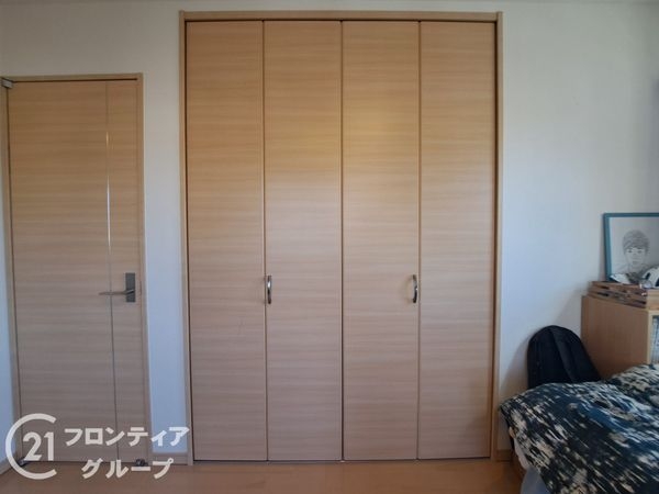 宇治市広野町尖山の中古一戸建て(収納)