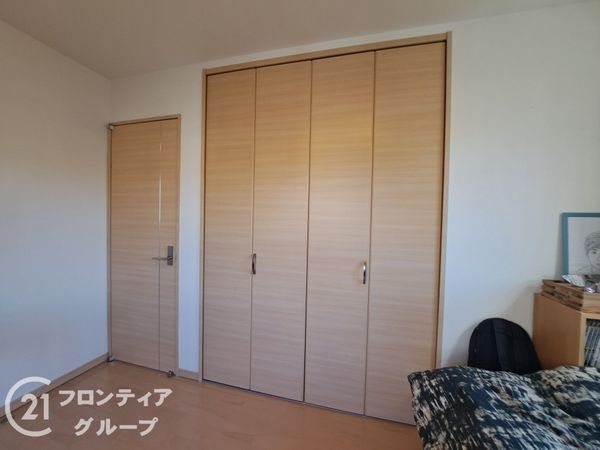 宇治市広野町尖山の中古一戸建て(収納)