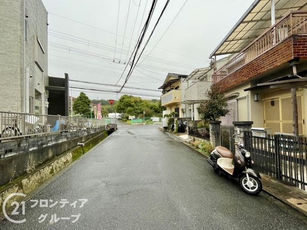 京田辺市興戸犬伏　中古一戸建て