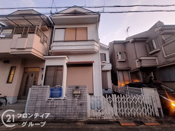 八幡市八幡吉原　中古一戸建て