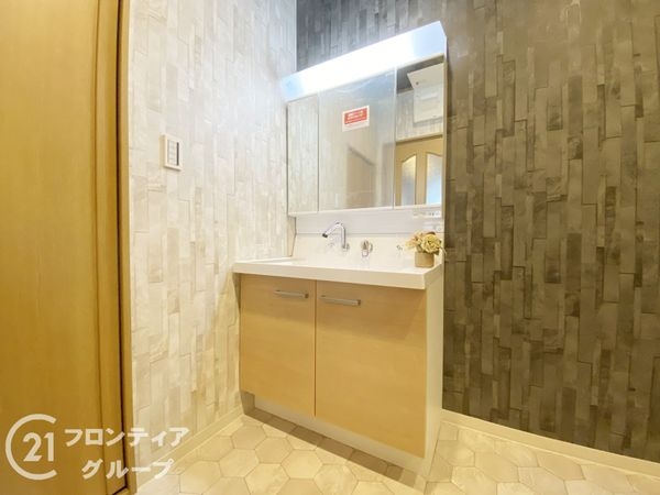 京都市伏見区石田大山町の中古一戸建て