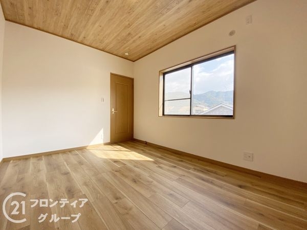 京都市伏見区石田大山町の中古一戸建て