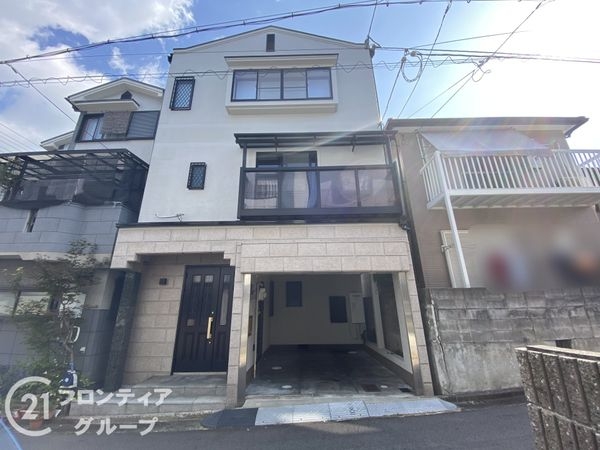 京都市伏見区石田大山町　中古一戸建て