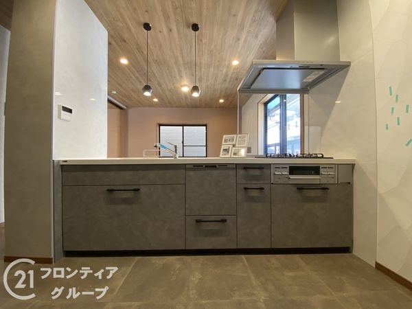 京都市伏見区石田大山町　中古一戸建て