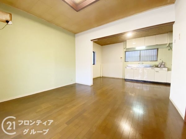 京都市伏見区淀際目町　中古一戸建て