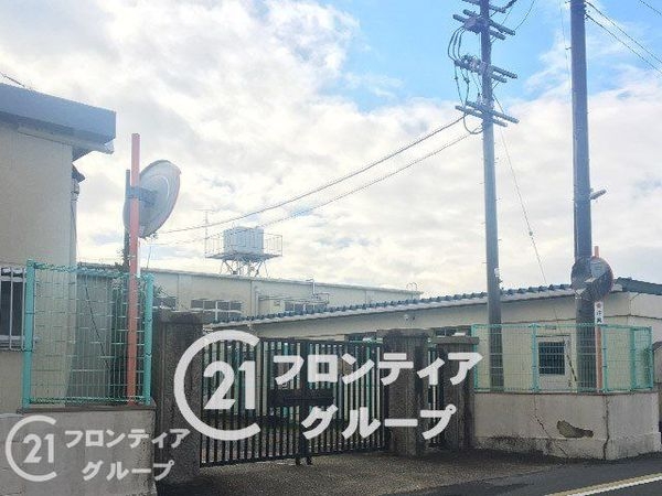 京都市伏見区向島立河原町の中古一戸建て(京都市立向島小学校)