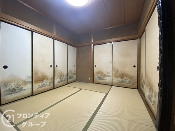 京都市伏見区深草大亀谷安信町の中古一戸建て