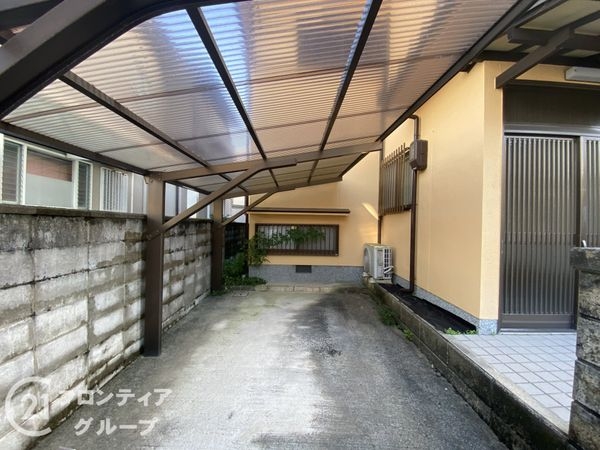 京都市伏見区深草大亀谷安信町の中古一戸建て