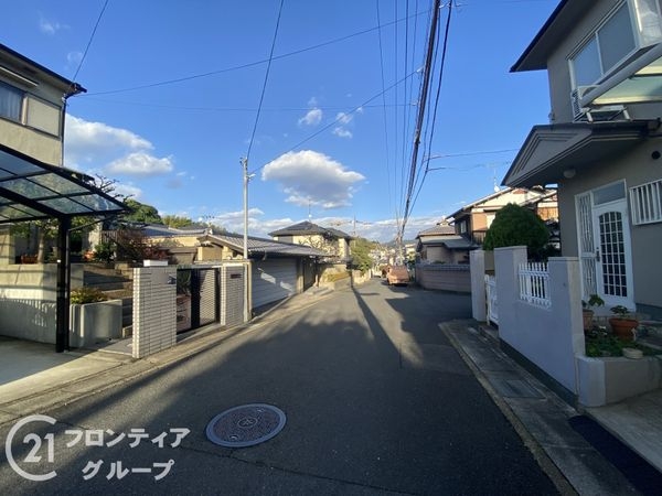 京都市伏見区深草大亀谷安信町の中古一戸建て