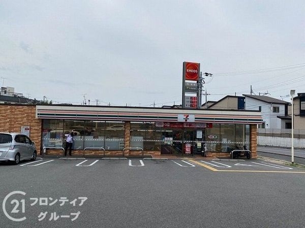 八幡市橋本尻江　新築一戸建て　第１　８号棟(セブンイレブン京阪橋本駅南店)