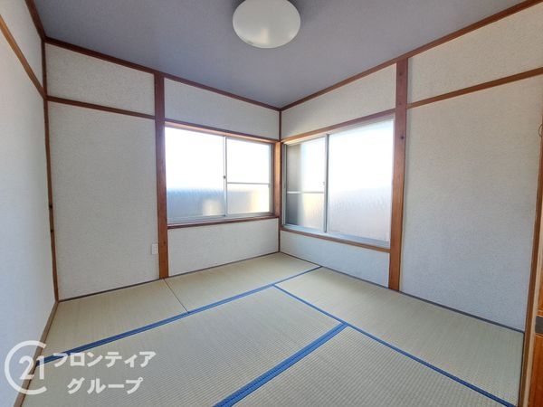 城陽市寺田北山田の中古一戸建て