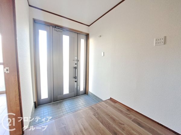 城陽市寺田北山田の中古一戸建て