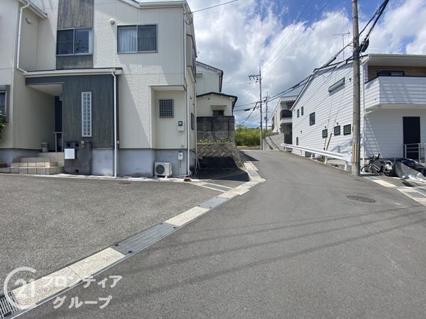 長岡京市長法寺力池　新築一戸建て　１号棟
