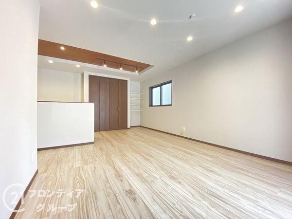 長岡京市長法寺力池　新築一戸建て　６号棟