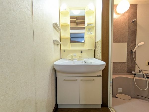 大津市本宮２丁目の中古一戸建て