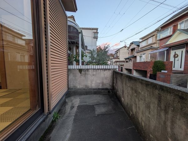 大津市本宮２丁目の中古一戸建て