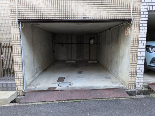 大津市本宮２丁目の中古一戸建て