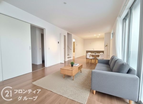 城陽市平川西六反　新築一戸建て　１期　全１区画