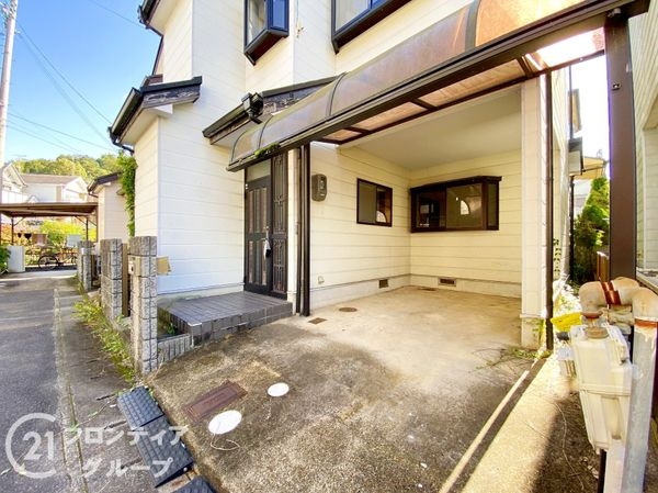 京都市伏見区日野野色町　中古一戸建て