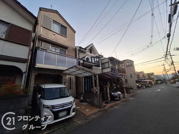 京都市伏見区羽束師鴨川町の中古一戸建て