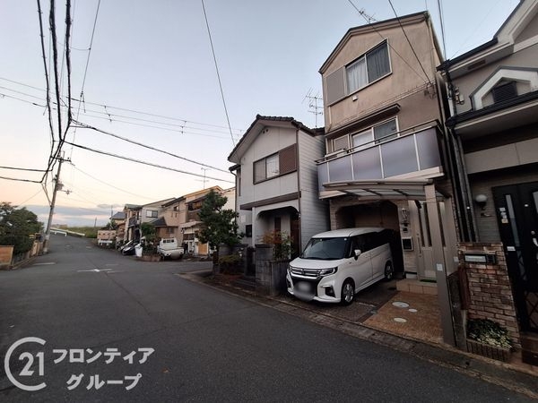 京都市伏見区羽束師鴨川町の中古一戸建て