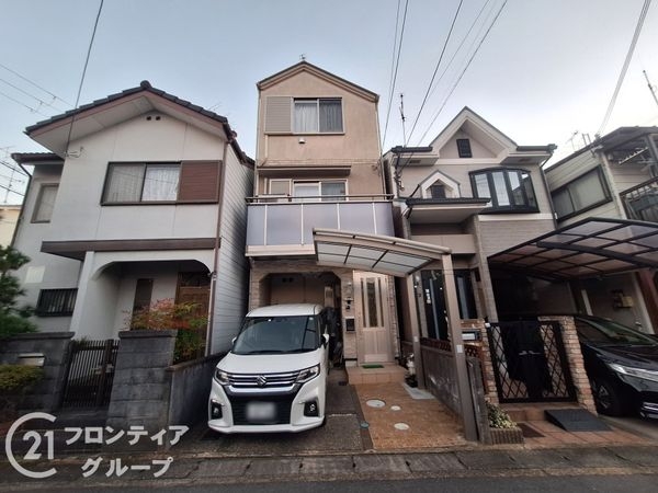 京都市伏見区羽束師鴨川町の中古一戸建て