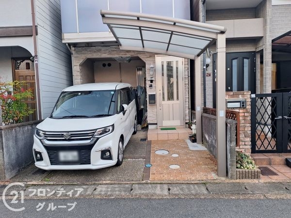 京都市伏見区羽束師鴨川町の中古一戸建て