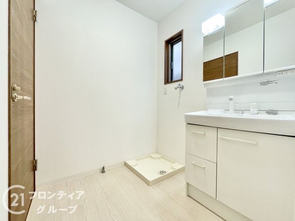 宇治市明星町３丁目の中古一戸建て