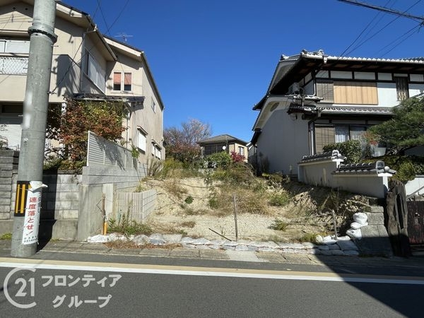 京都市伏見区桃山紅雪町　新築一戸建て　１期　全１区画