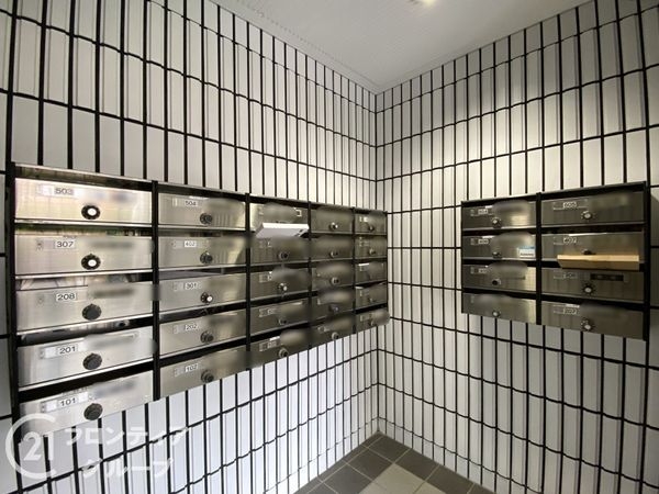 シャルマンコーポ山科なぎの辻　中古マンション