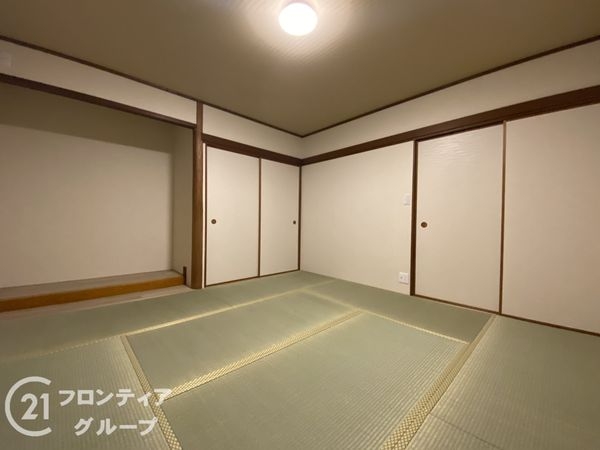宇治市平尾台４丁目の中古一戸建て