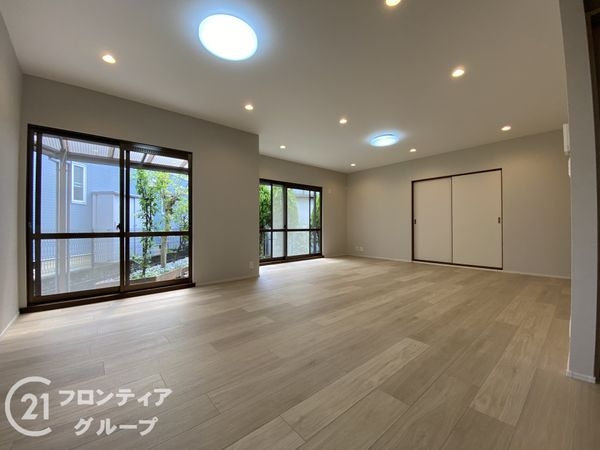 宇治市平尾台４丁目の中古一戸建て
