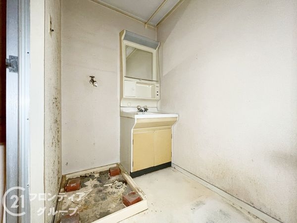 深草サニーハイツ　中古マンション