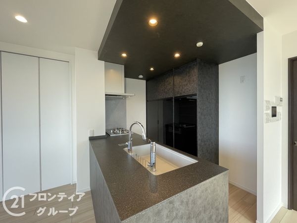 アバンエスパス四条　中古マンション