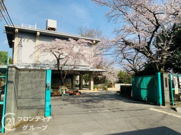 ル・パルトネール京都御屋敷町　中古マンション(京都市立宇多野小学校)